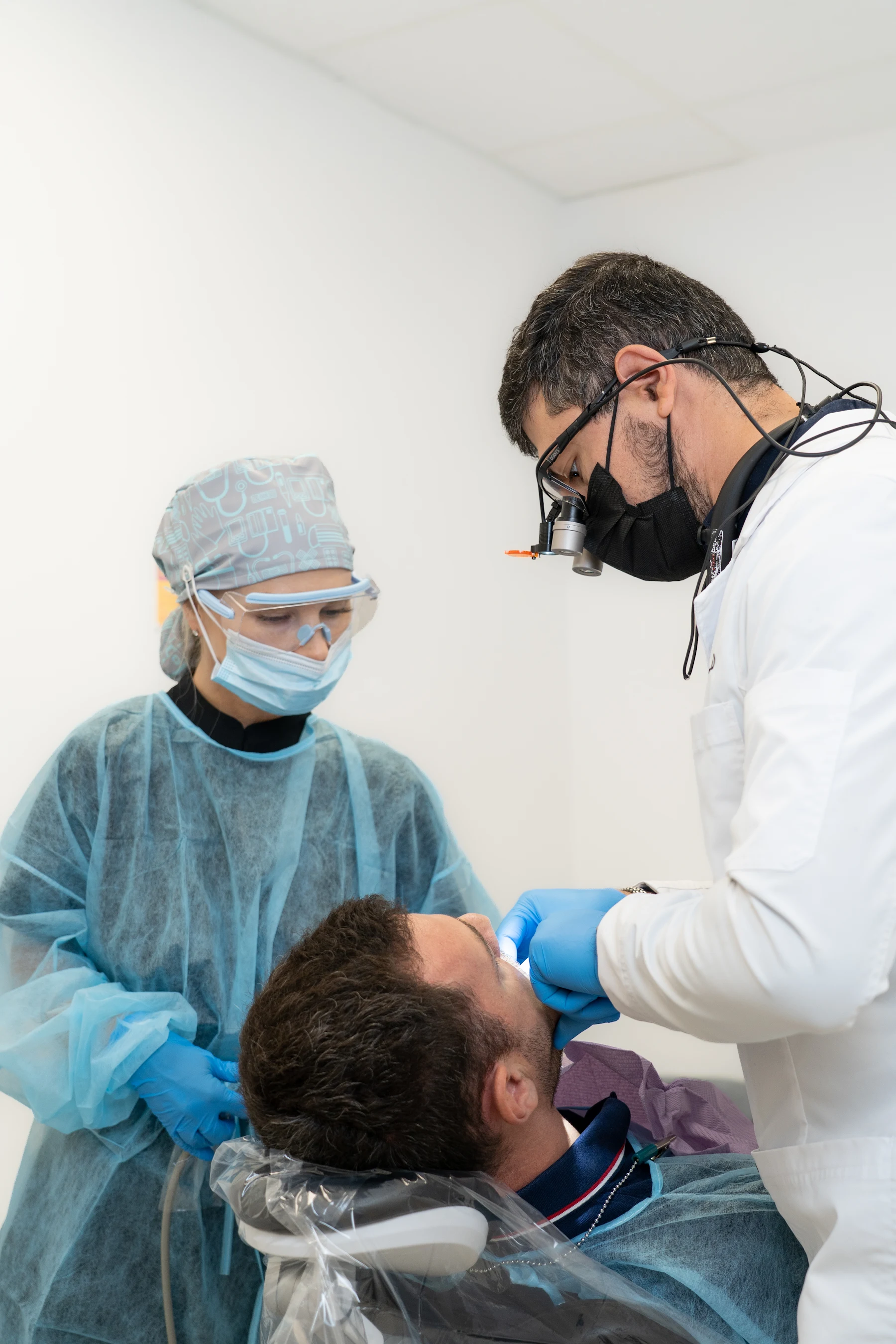 Dr. John Gegamyan treating a patient at JG Dental