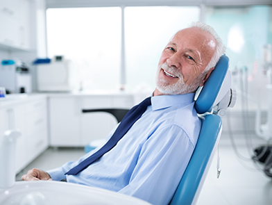 معاینه اولیه در JG Dental